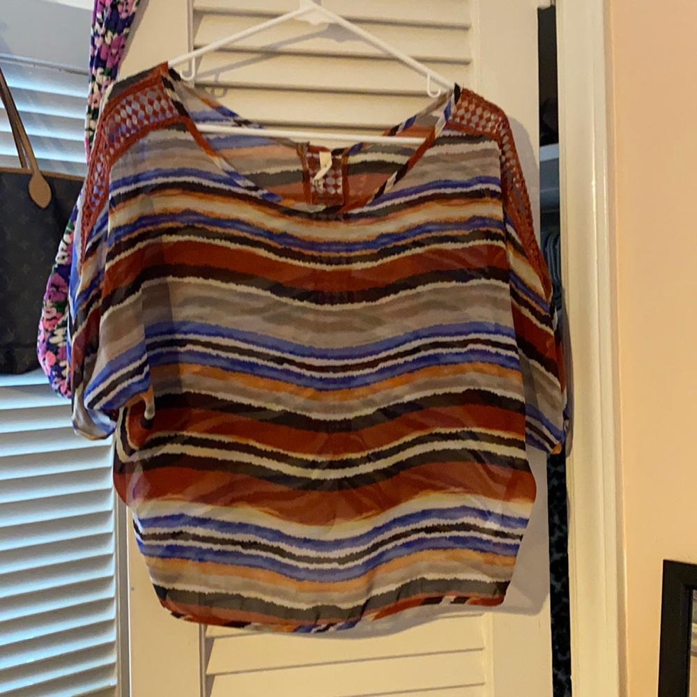 Women’s stripped blouse